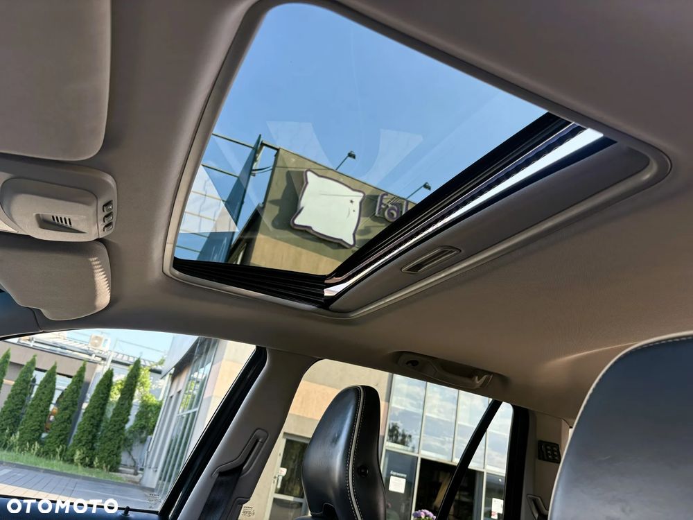 Volvo XC 90 - 16