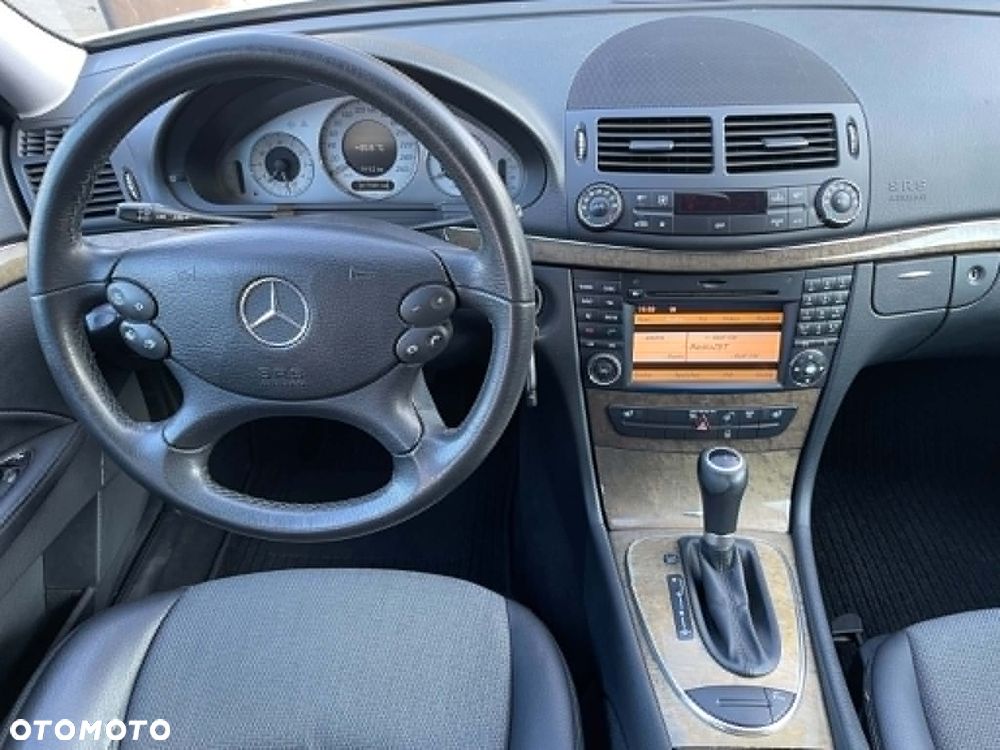 Mercedes-Benz Klasa E 220 CDI Automatik Avantgarde - 29