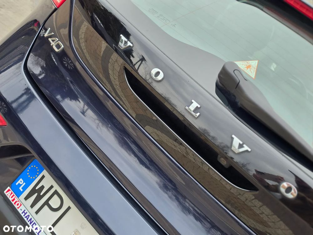 Volvo V40 - 8