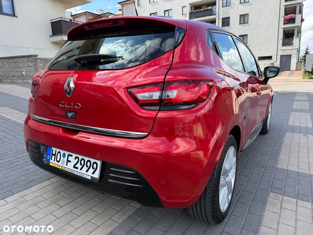 Renault Clio 1.2 16V 75 LIMITED - 15
