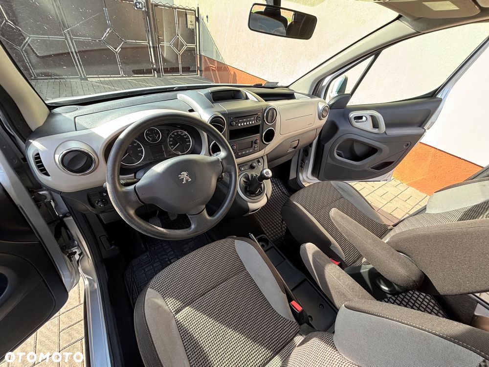 Peugeot Partner 1.6 HDi Outdoor 7os - 15