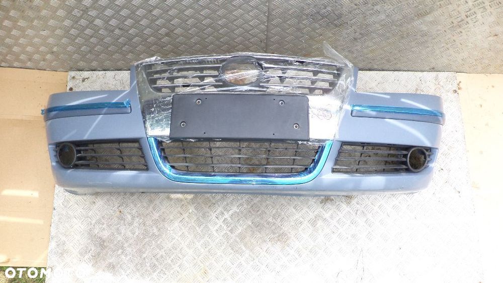 Zderzak przedni VW Touran 3BD807221B  3BD807217C NOWY