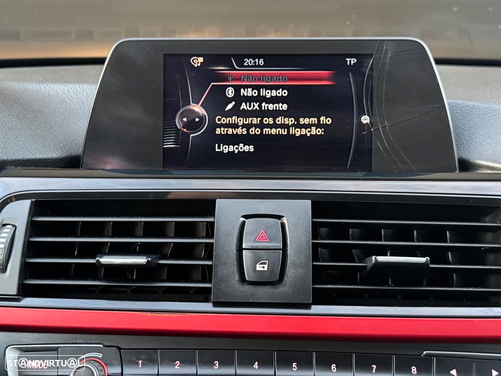 BMW 318 d Auto Line Sport - 10