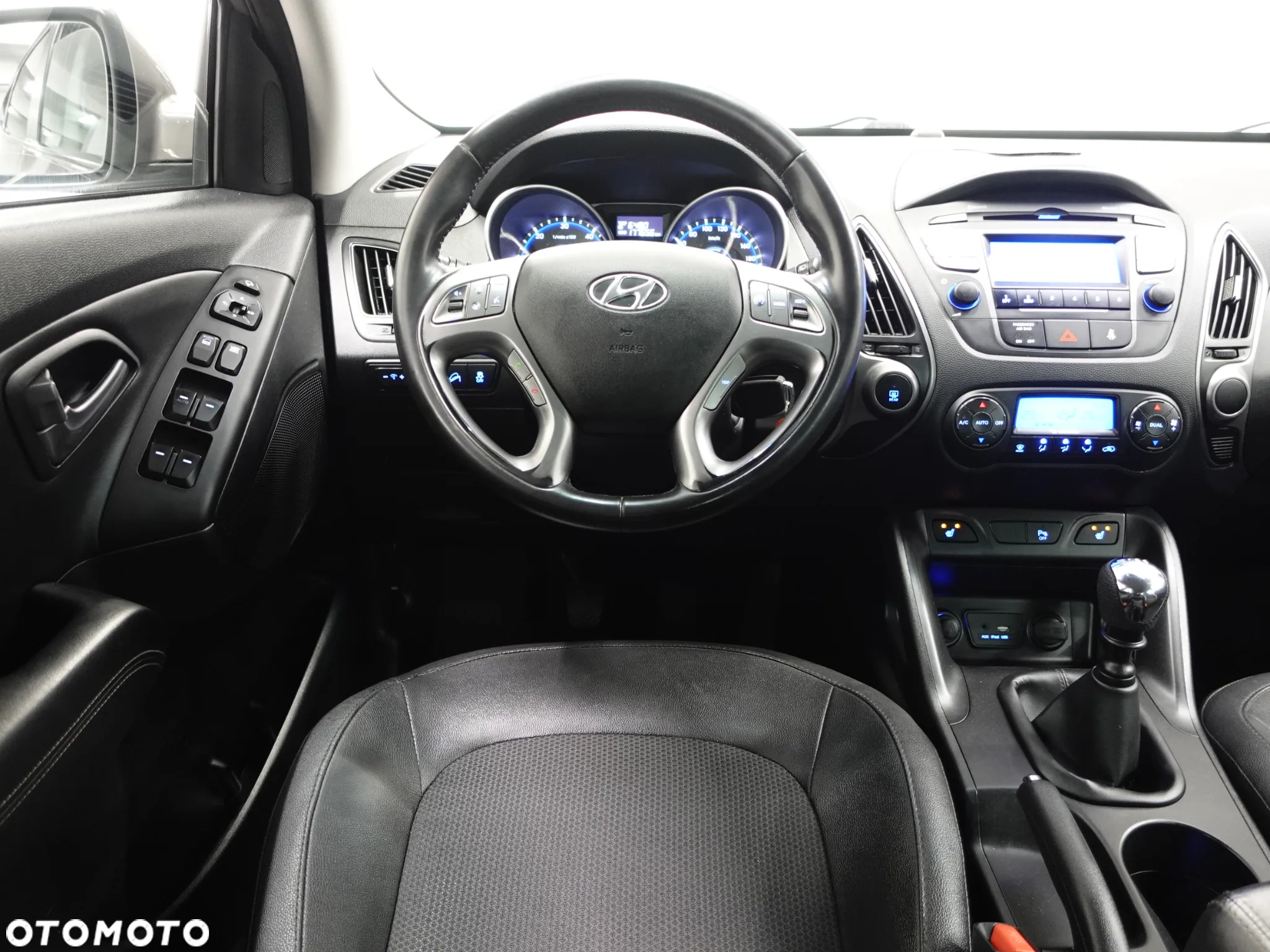Hyundai ix35 2.0 CRDi 4WD Finale Silver - 32