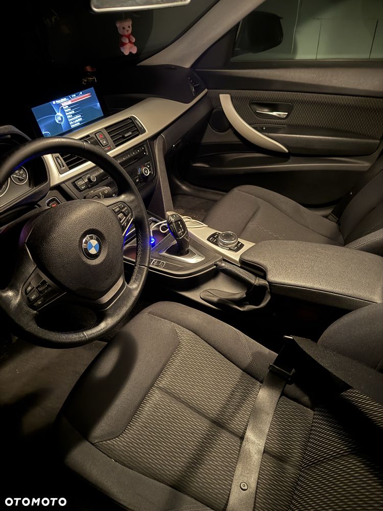 BMW 3GT - 6