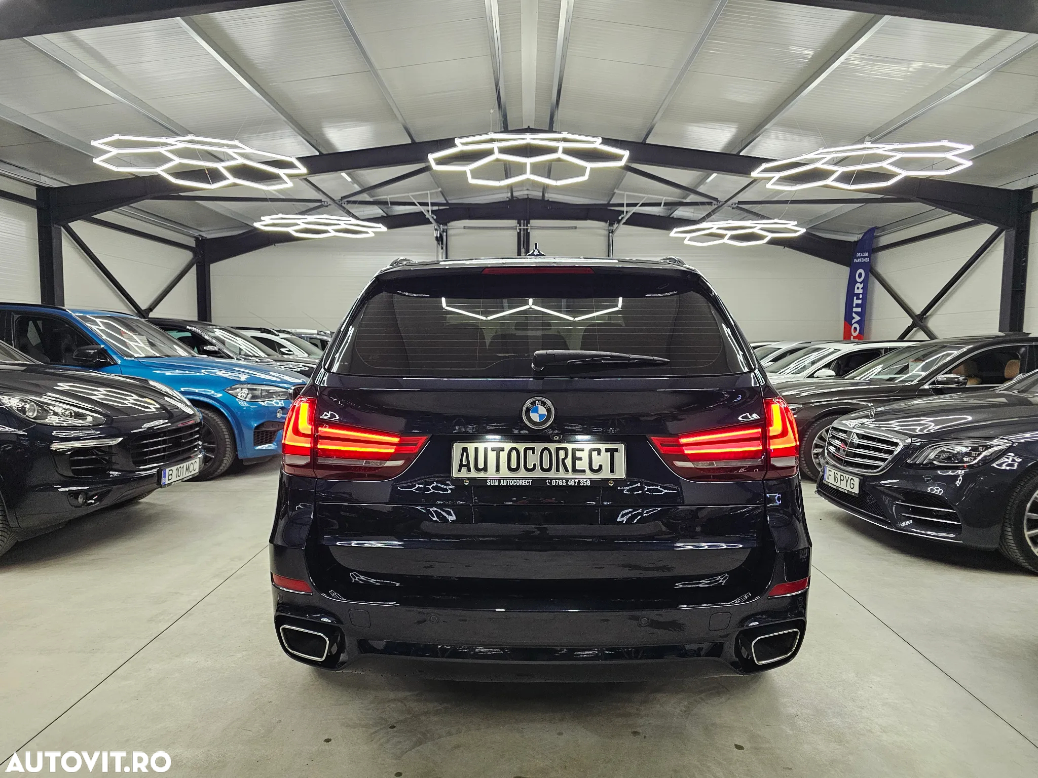 BMW X5 - 28