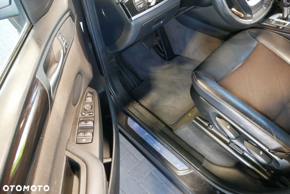 BMW X4 xDrive20i xLine - 20