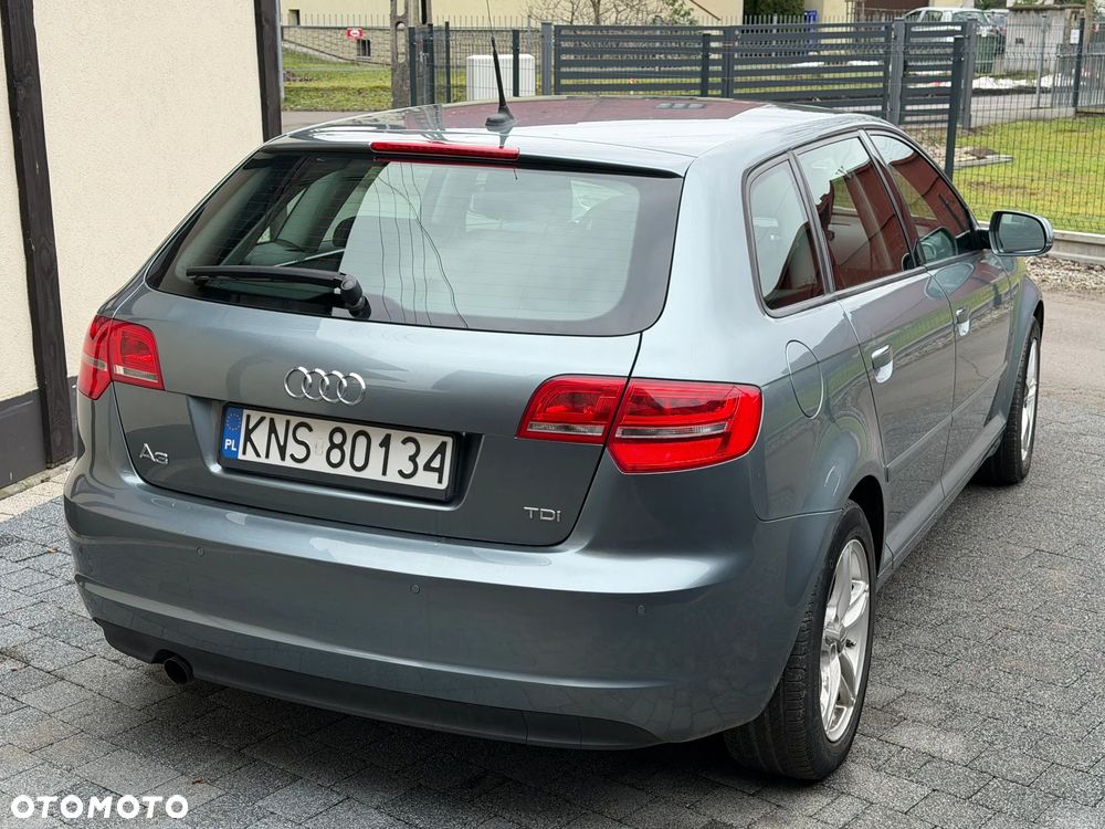Audi A3 Sportback 1.6 TDI Ambiente - 19