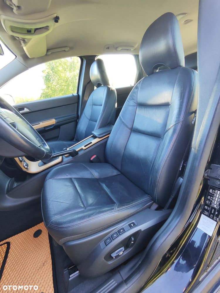 Volvo V50 2.0D Summum - 17