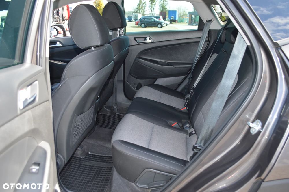 Hyundai Tucson 1.6 GDI BlueDrive Classic 2WD - 10