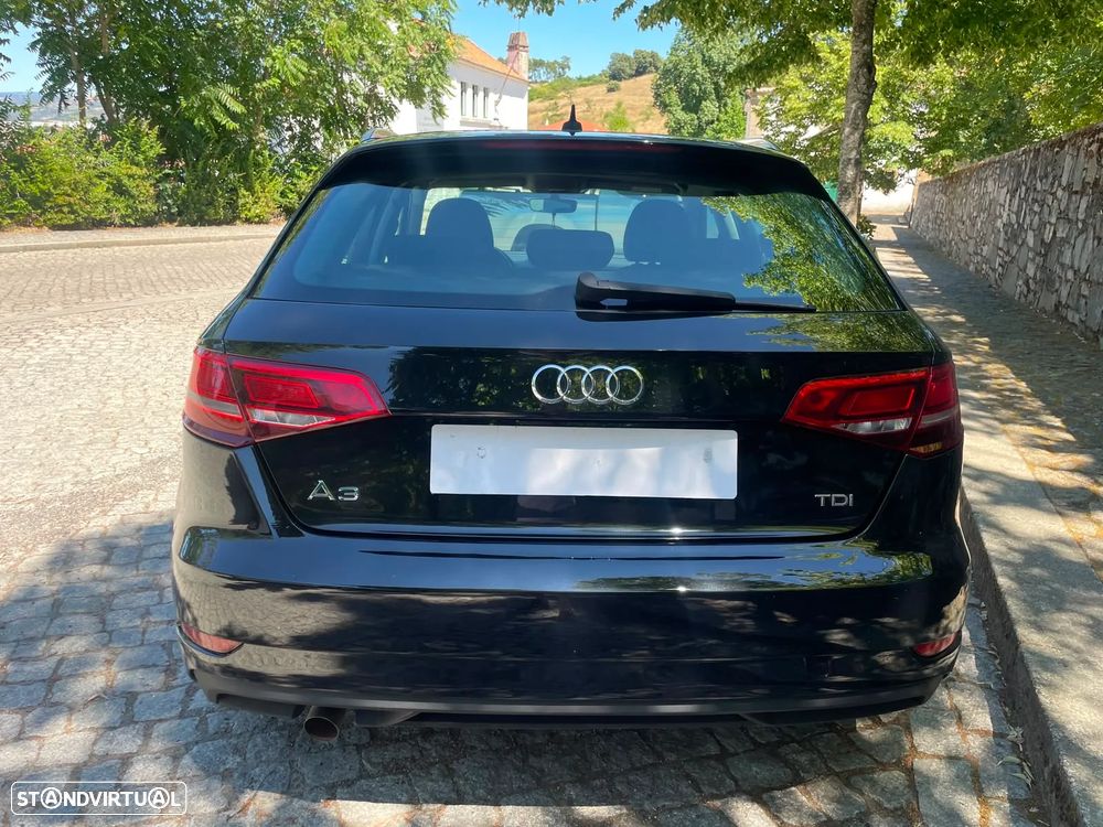 Audi A3 1.6 TDI - 12