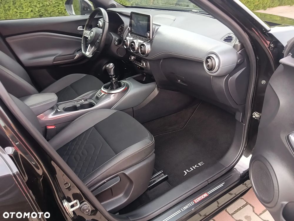 Nissan Juke 1.0 DIG-T Tekna - 10