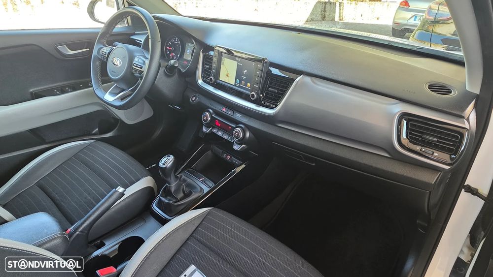 Kia Stonic 1.0 T-GDI 120 Spirit - 17