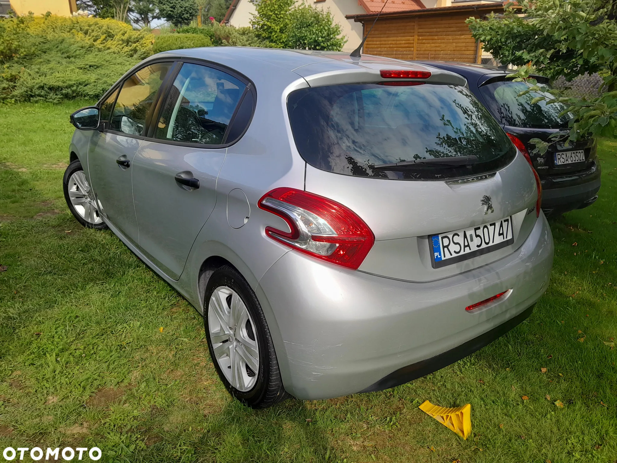 Peugeot 208 1.4 HDi Active - 2