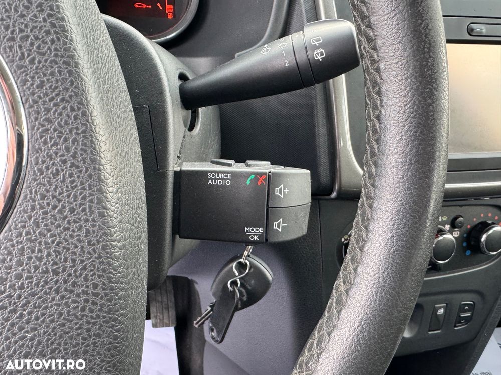 Dacia Logan Van - 25