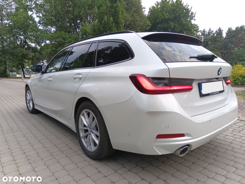 BMW Seria 3 - 10
