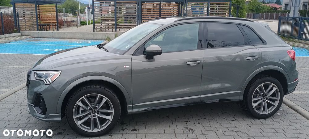 Audi Q3 45 TFSI Quattro S tronic S line - 2