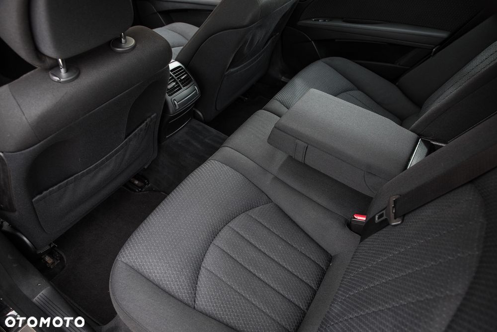 Mercedes-Benz Klasa E 220 CDI Automatik Elegance - 15