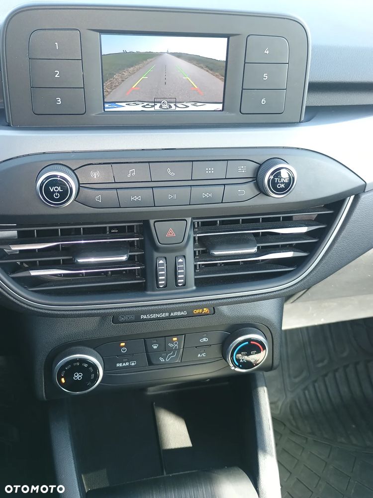 Ford Escape - 19