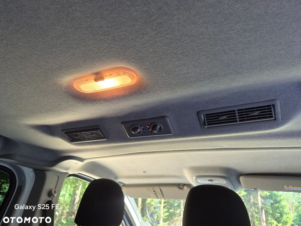 Opel Vivaro L2H1 2,9t Elegance Premium - 7
