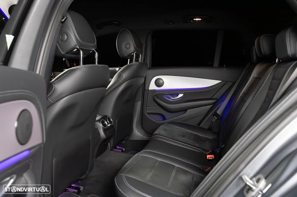 Mercedes-Benz E 300 de T 9G-TRONIC AMG Line - 37