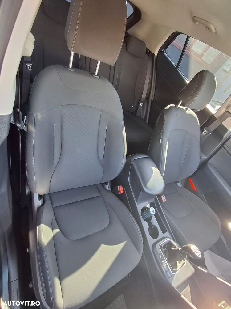 Kia Sportage 1.6 T-GDI 6MT 4x2 Urban - 21