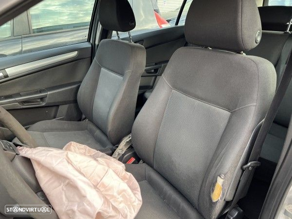 Para Peças Opel Astra H (A04) - 10