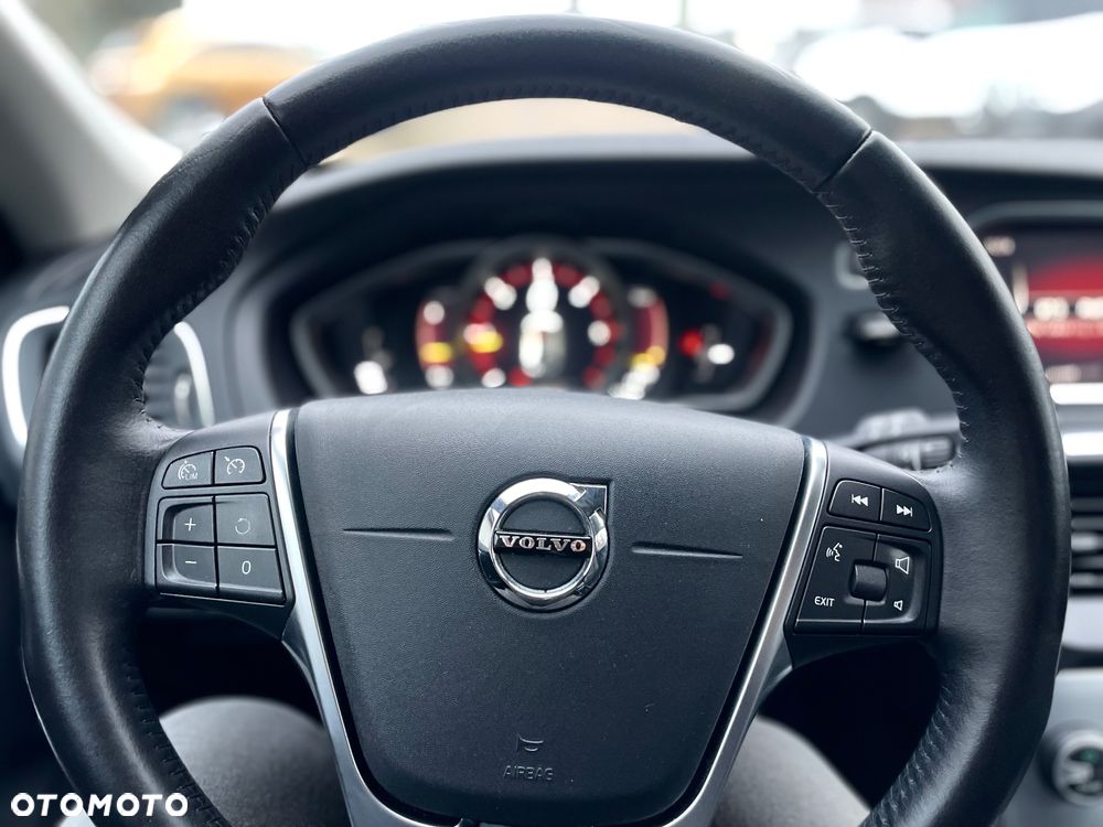 Volvo V40 D2 Drive-E Inscription - 20