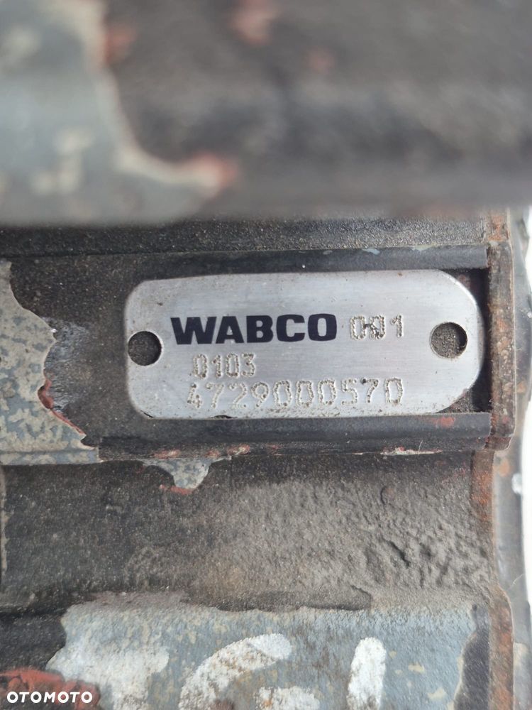 ZAWÓR REGULACJI PODUSZEK ECAS MAN TGA - 3