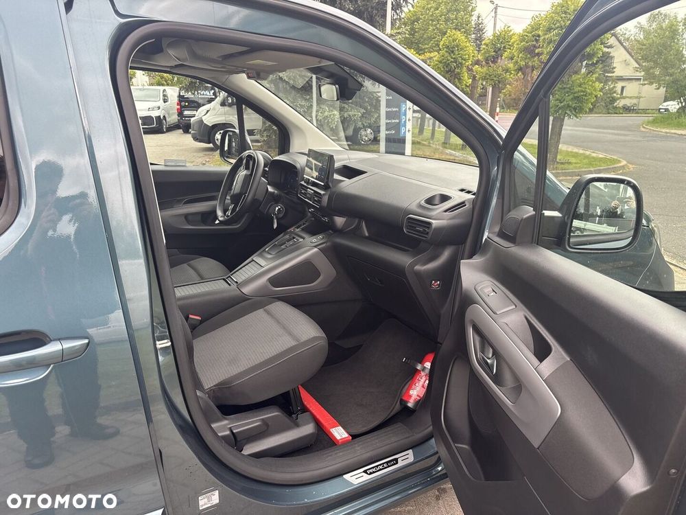 Toyota Proace City Verso Long 1.5 D-4D Family - 12
