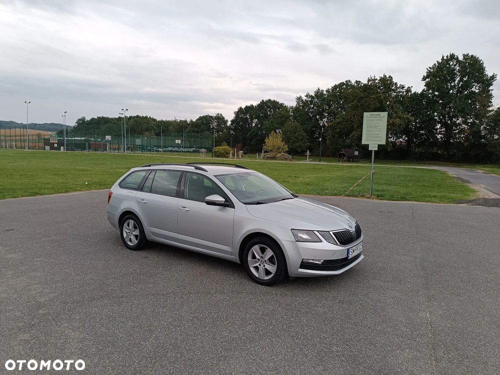 Skoda Octavia 2.0 TSI Clever DSG - 9