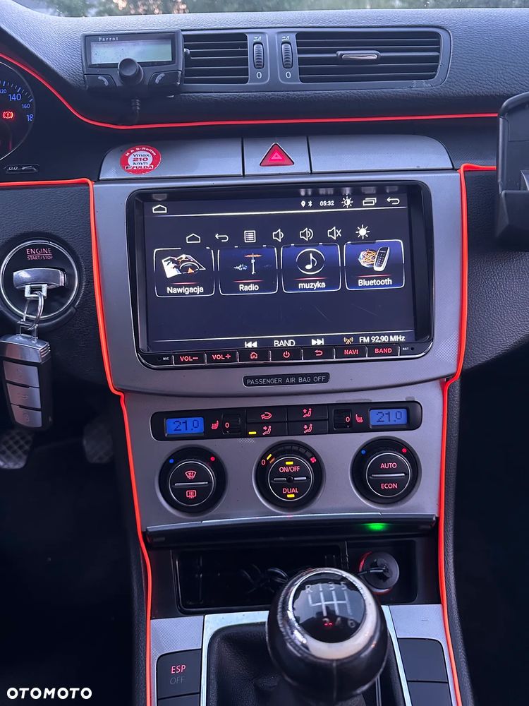 Volkswagen Passat - 40