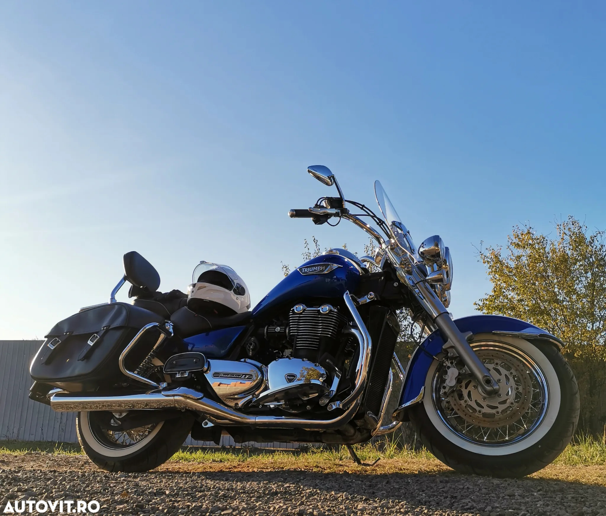 Triumph Thunderbird Storm - 21