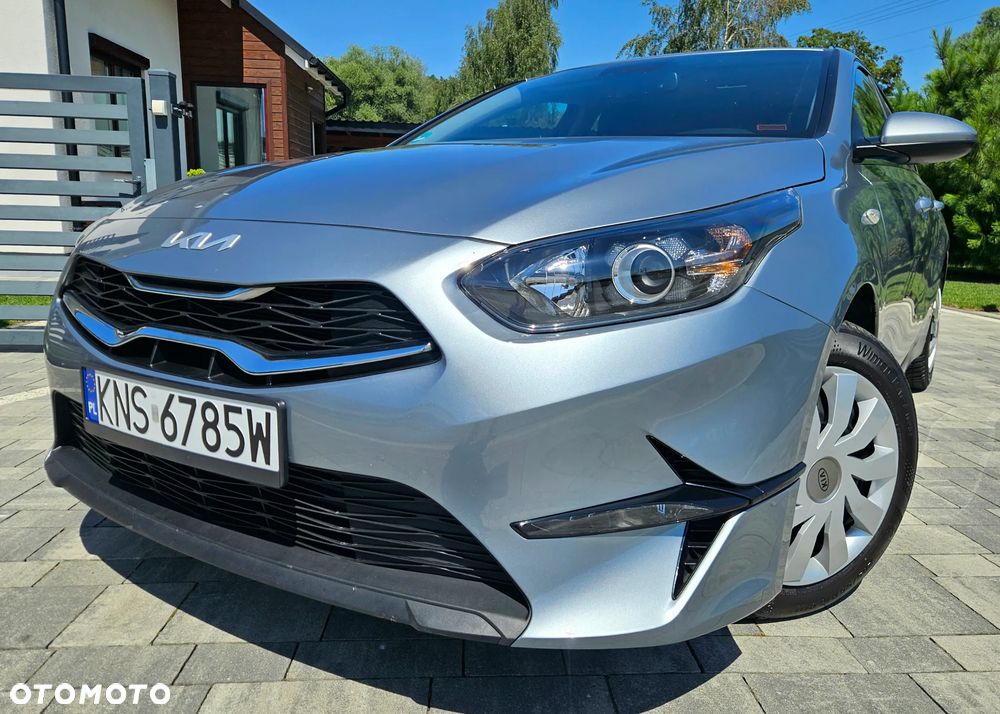 Kia Ceed - 13