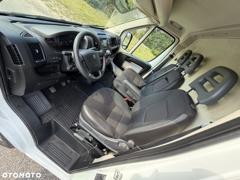Peugeot Boxer * 2.0 / 130KM * L2H2 * Furgon / Blaszak * Średni / Podwyższany * - 30