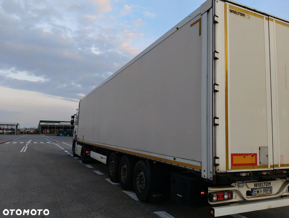 Wielton KOFFER NS3F - 1