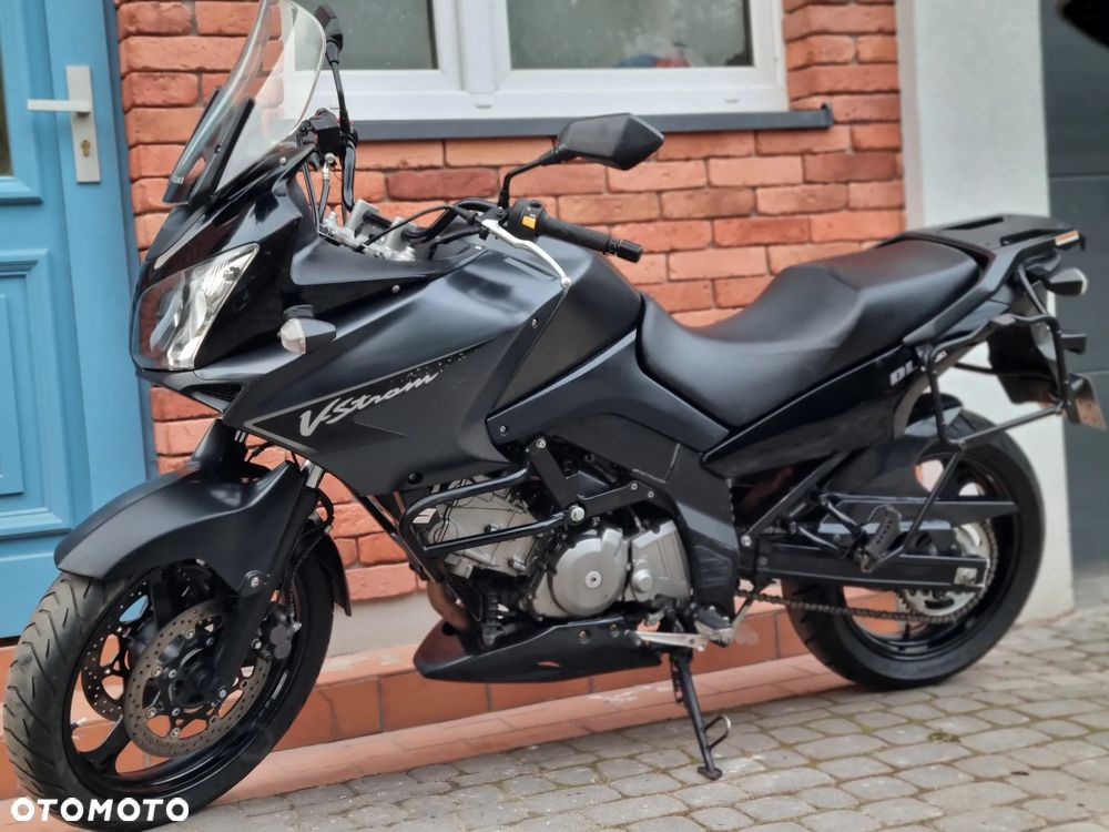 Suzuki V-STROM