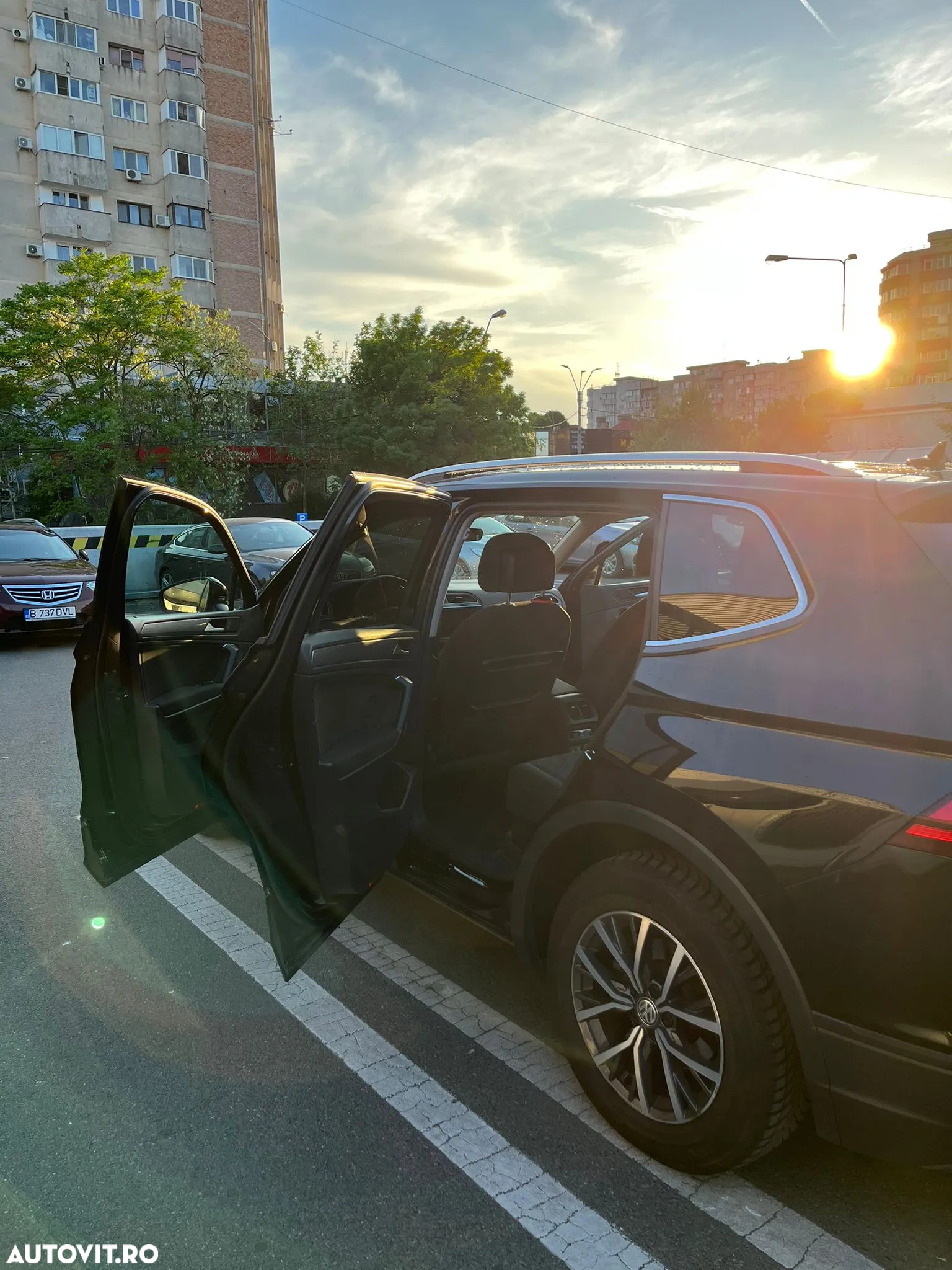 Volkswagen Tiguan Allspace 1.5 TSI OPF DSG Comfortline - 5