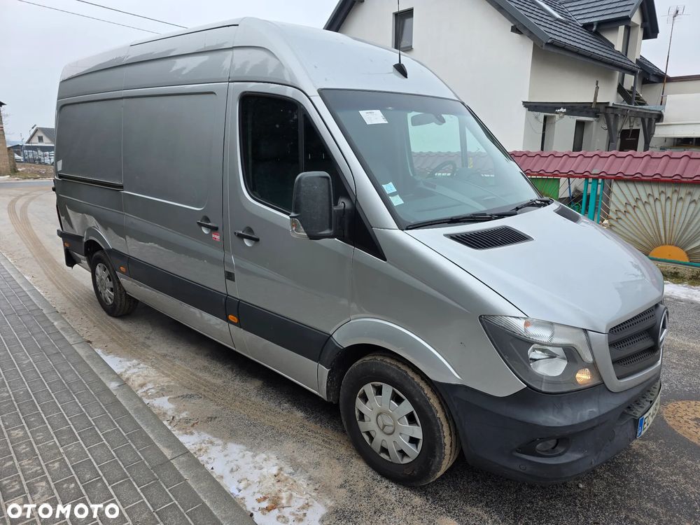 Mercedes-Benz Sprinter - 3