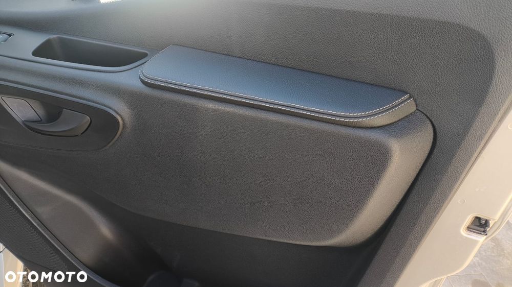 Mercedes-Benz Sprinter - 18