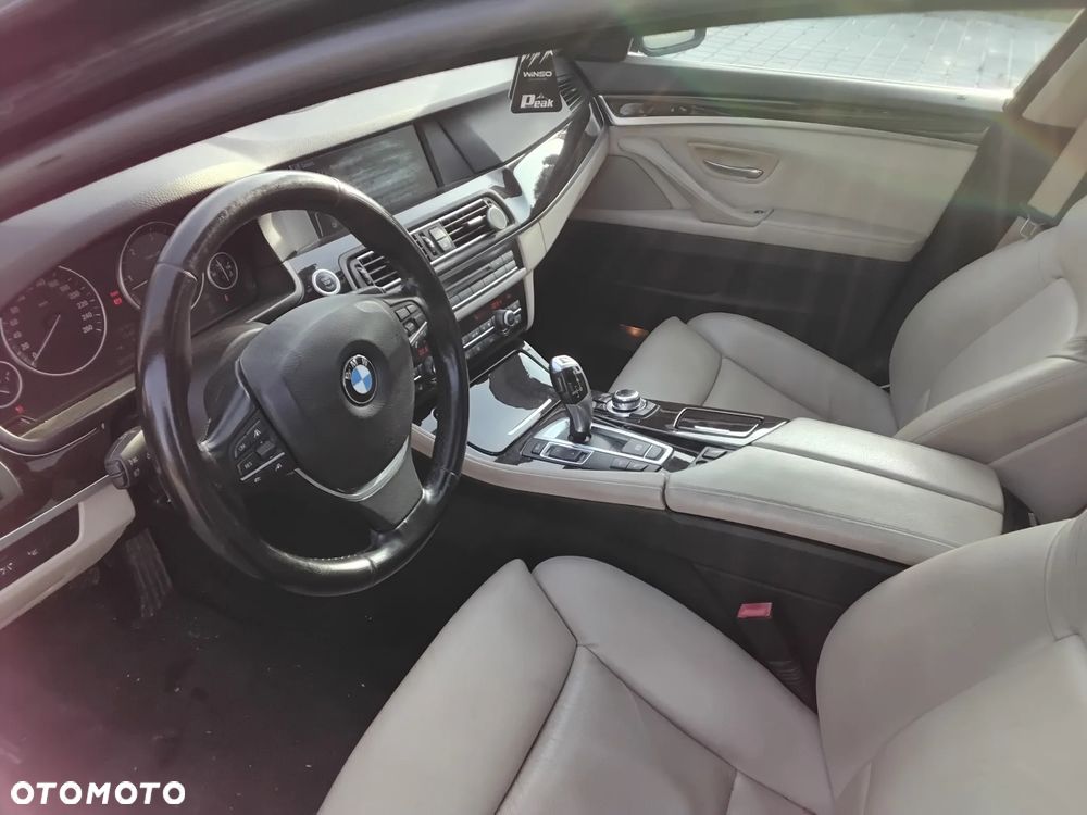 BMW Seria 5 - 10