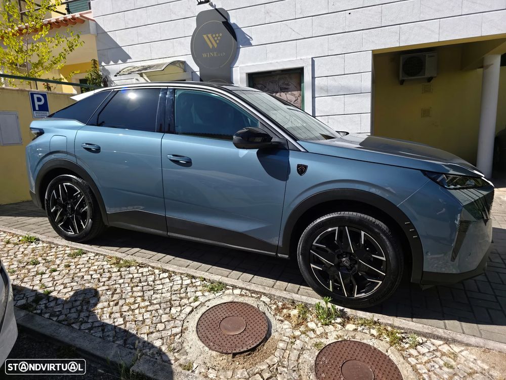 Peugeot 3008 Hybrid 145 e-DSC6 GT - 4