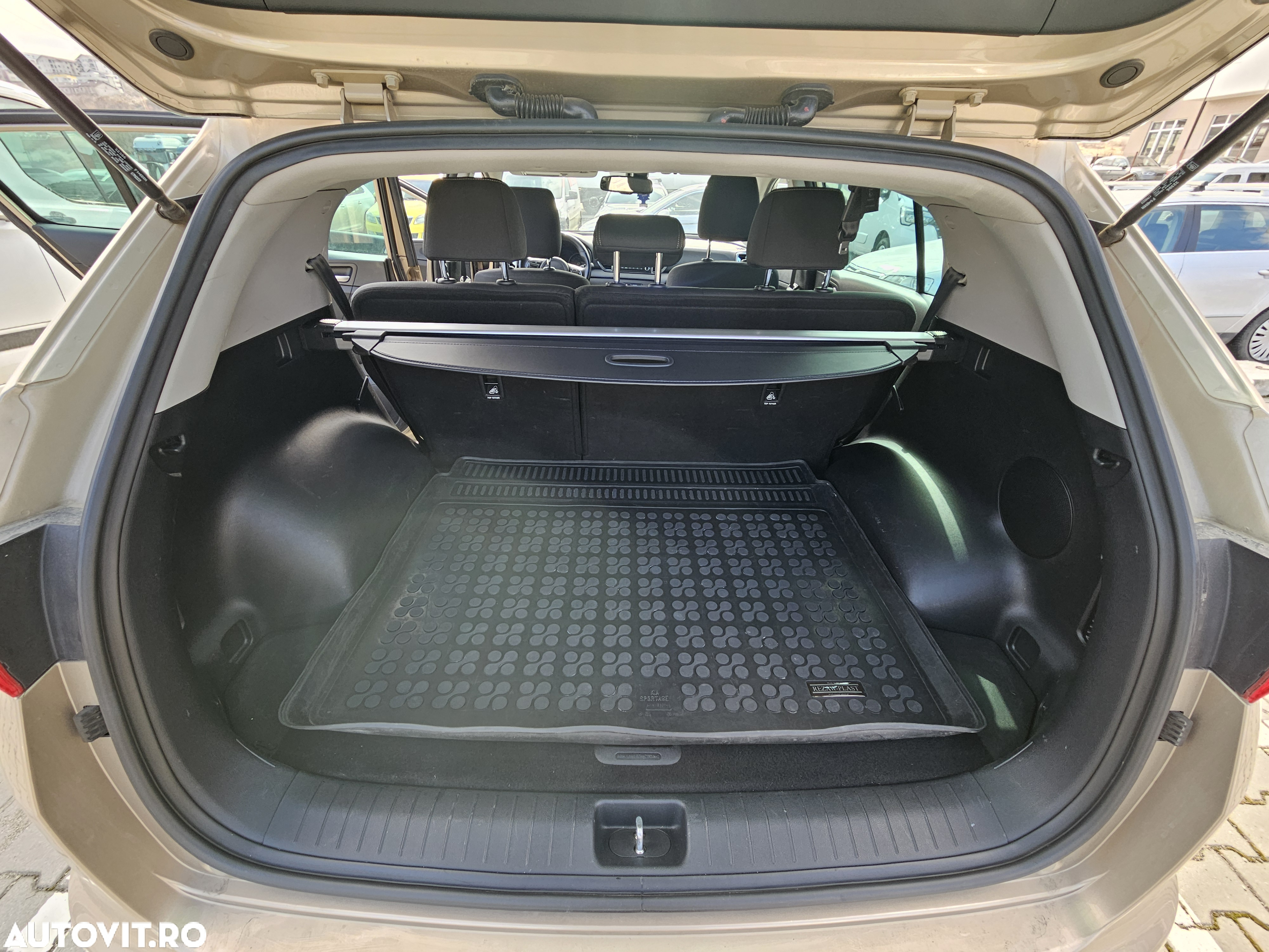 Kia Sportage 1.6 GDI 6MT 4x2 Classic - 4