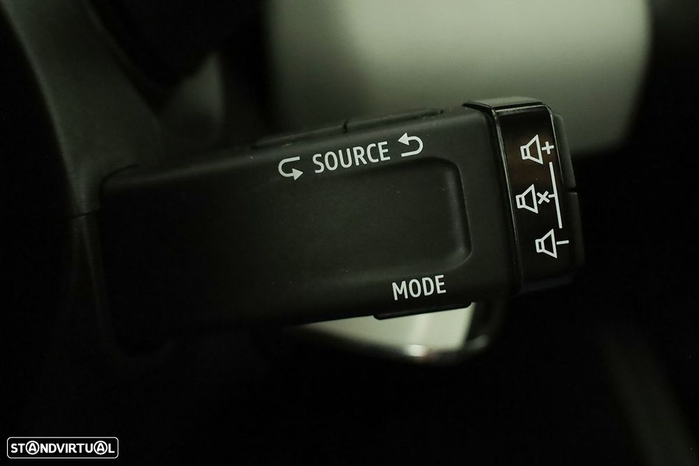 Renault Clio 1.0 TCe Limited - 19