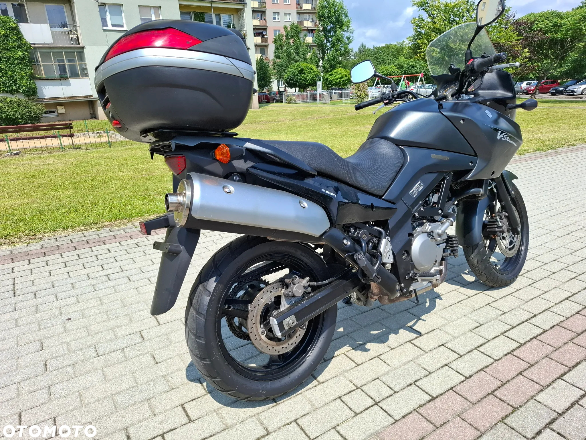 Suzuki DL - 19
