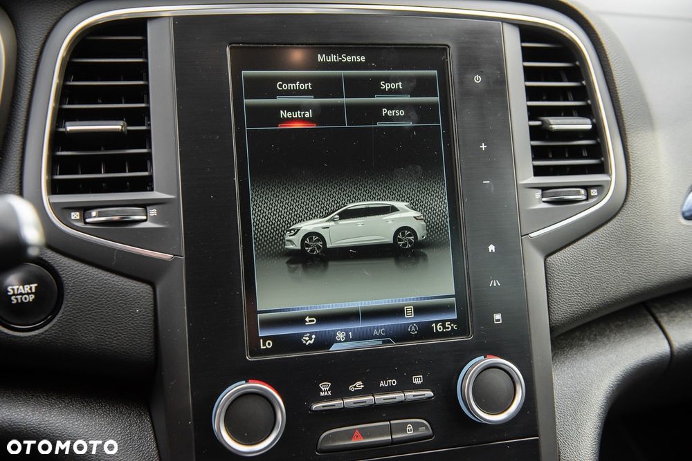 Renault Megane ENERGY TCe 205 EDC GT - 29