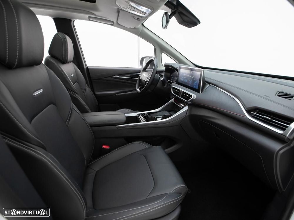Maxus Euniq 5 - 11