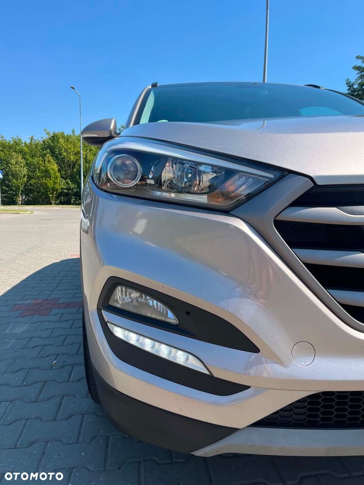 Hyundai Tucson 1.7 CRDI BlueDrive Classic 2WD - 10