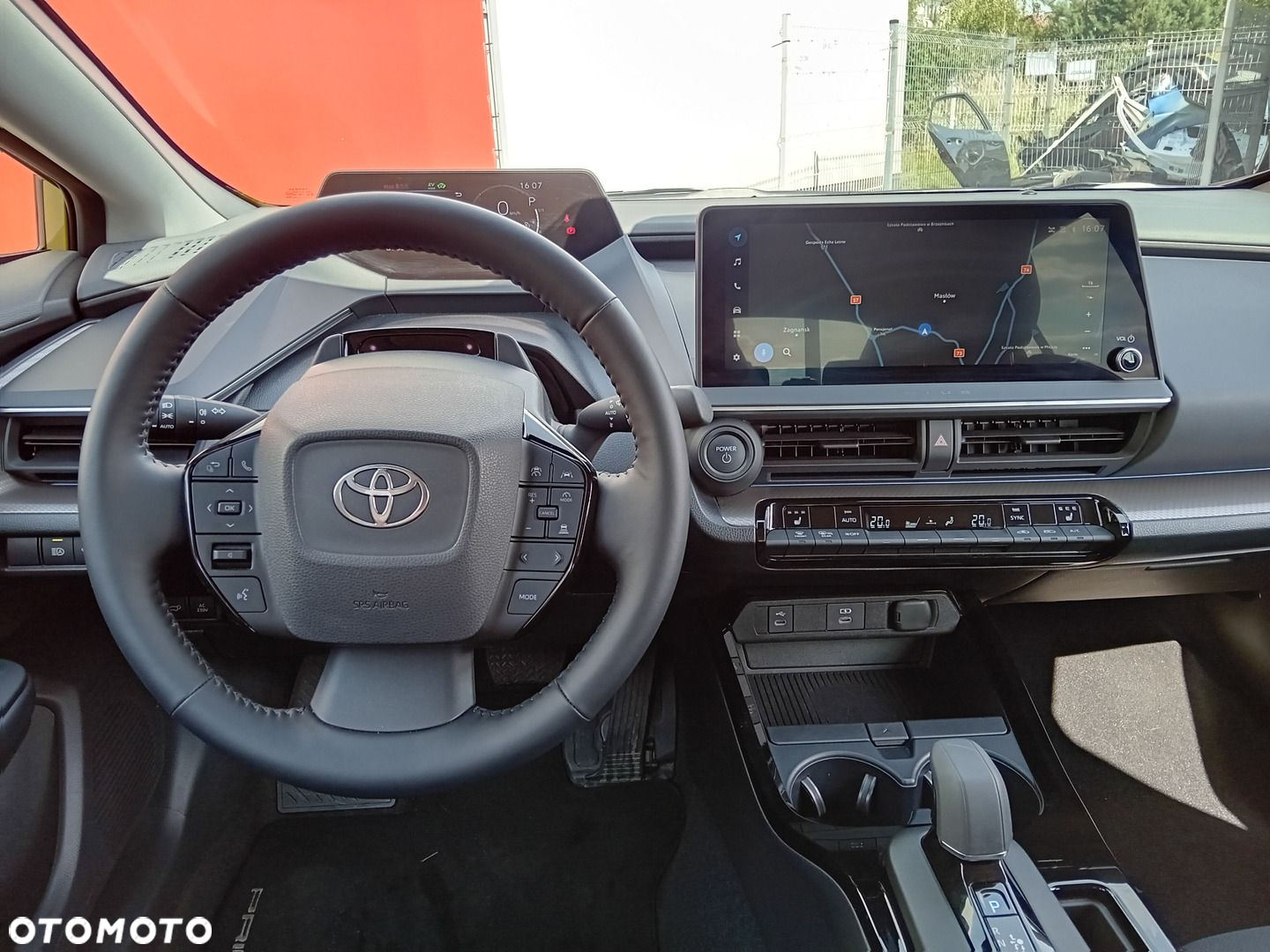 Toyota Prius - 17