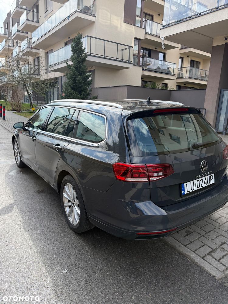 Volkswagen Passat 2.0 TDI Business DSG - 8